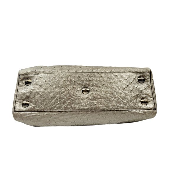 NEW Fendi Silver Metallic Du Jour Ostrich Bag - Picture 6 of 13